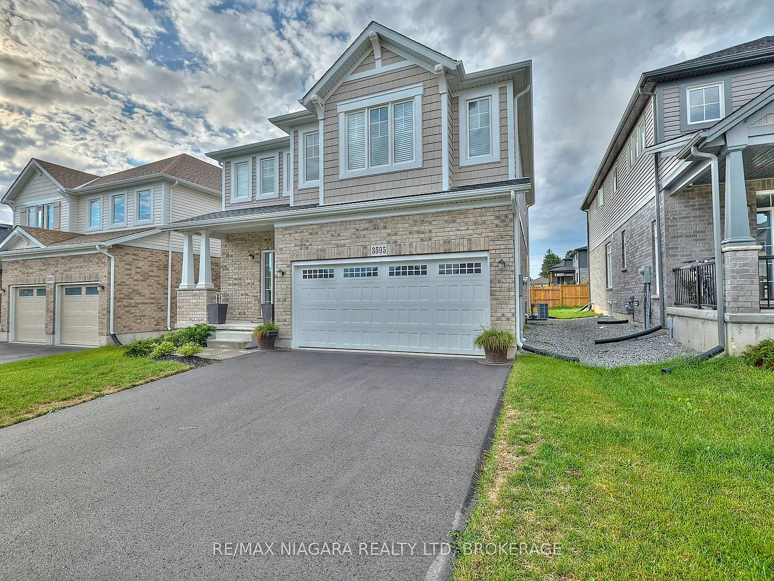 4 bed, $2,600 — Photo 2