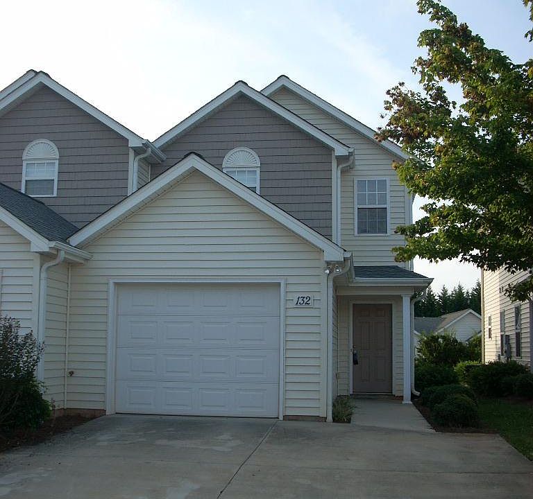 1st image of 132 Cluster Cir
