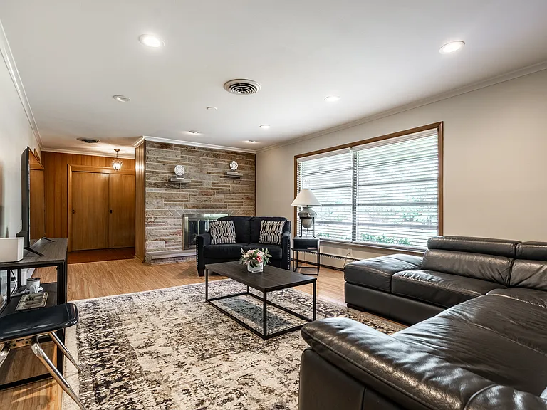 8071 Allisonville Rd — Photo 8