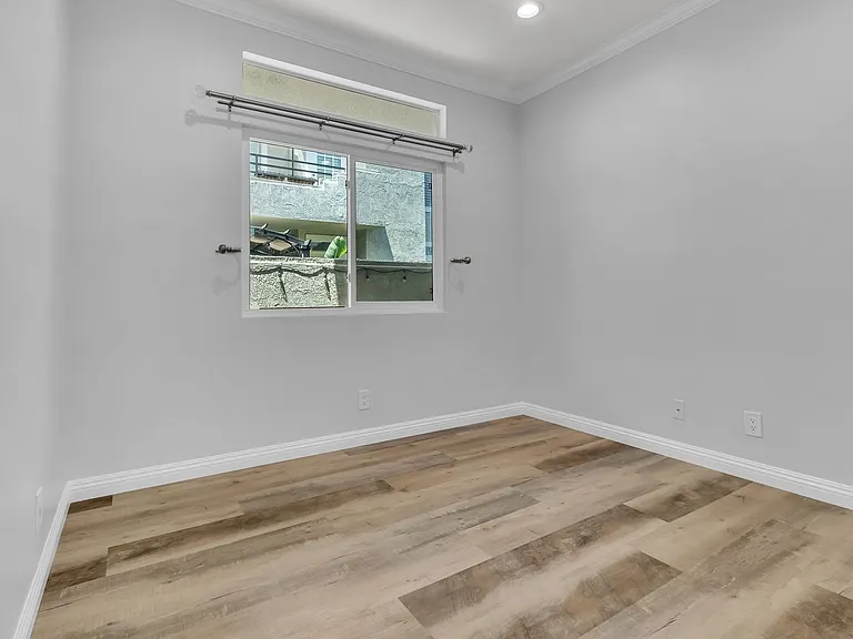 28191 Newport Way #J — Photo 17
