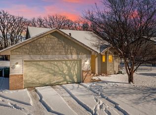 5006 Bluff Rd, Big Lake, MN 55309