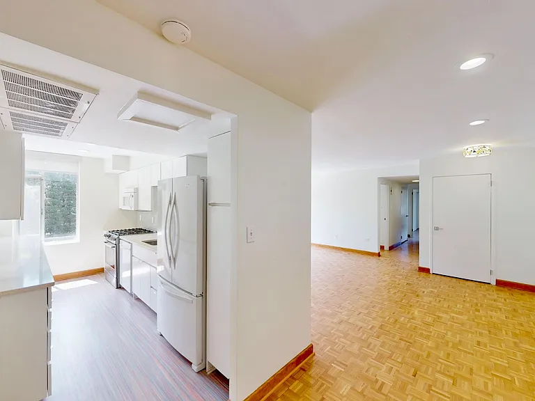 1300 Queens Rd #309 — Photo 13