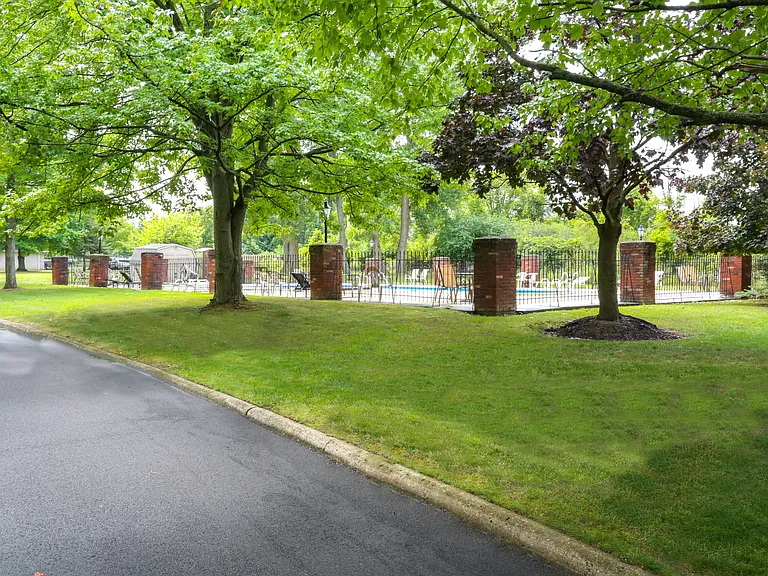 Ivybrooke Crossing — Photo 13