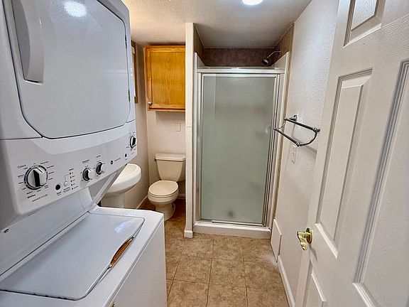 4th image of 1342 N Washington Ave #1342