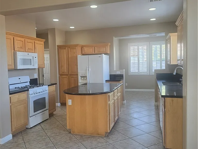 1172 Spago Ln — Photo 3