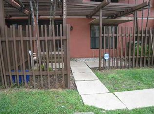 1240 W Fairway Rd, Pembroke Pines, FL 33026