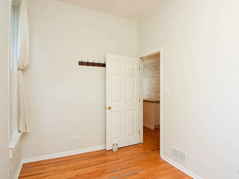 1129 N Winchester Ave #3C — Photo 15