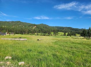 3 Leo Ct, Garden Valley, ID 83622