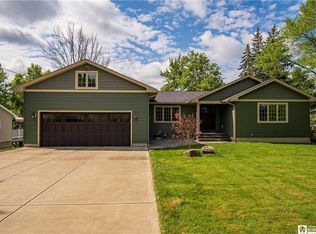 12 Stellane Dr, Angola, NY 14006