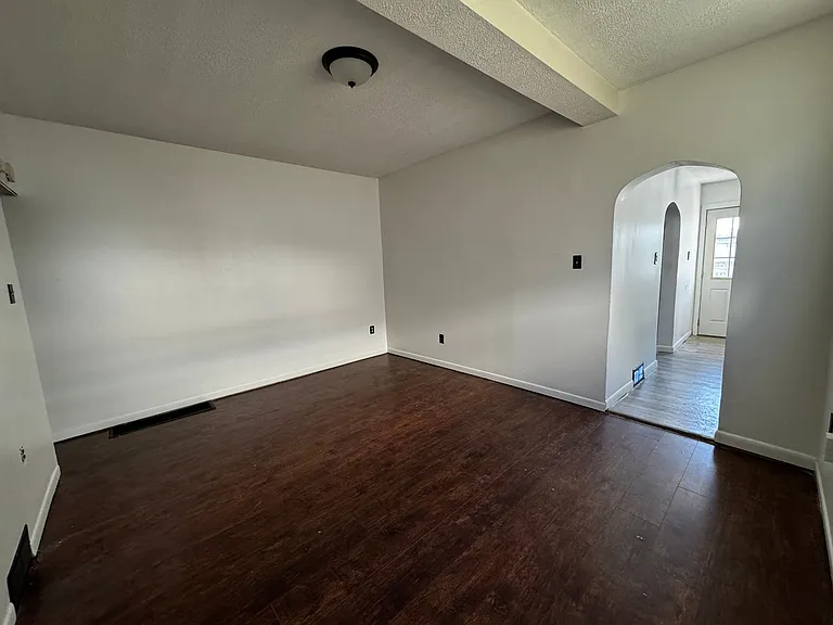 1254 Willow St — Photo 6