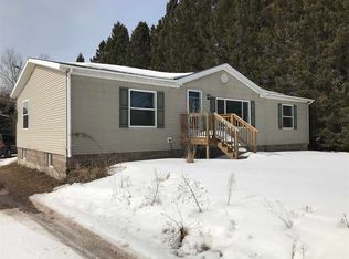 821 Mangum Rd, Marquette, MI 49855