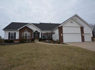 710 Pine View Ct, Lake Saint Louis, MO