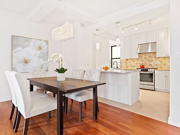 4th image of 545 W End Ave APT 12C