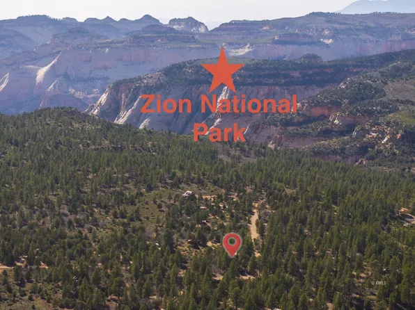 W Cedar Rd, Orderville, UT 84758