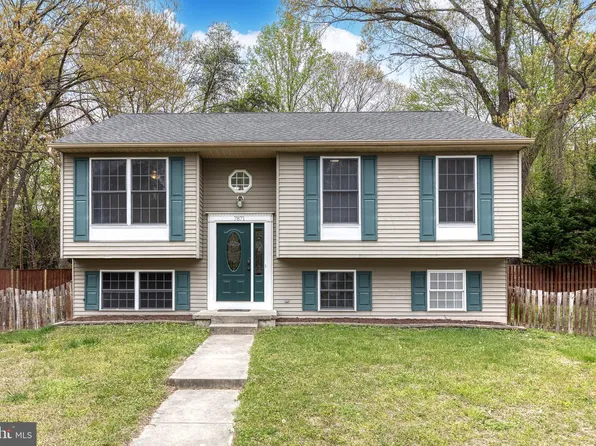 7871 Dero Dr, Pasadena, MD 21122