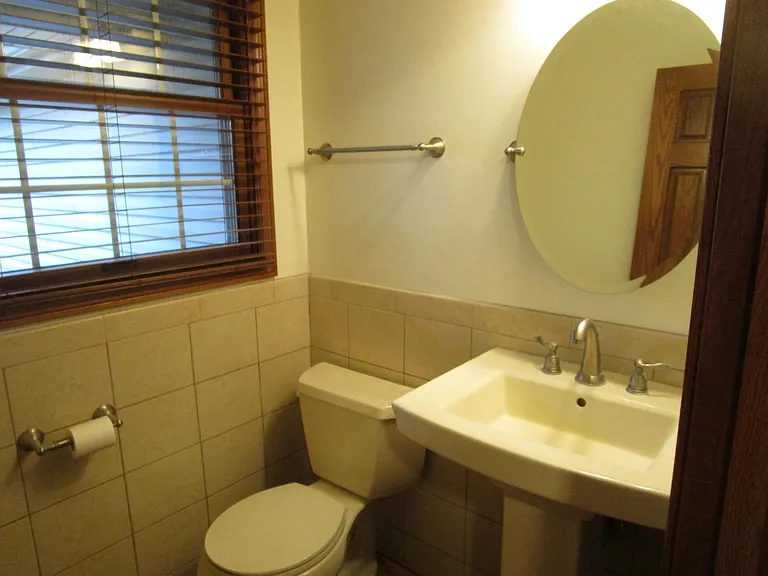 5045 Johnnycake Rdg NE — Photo 6
