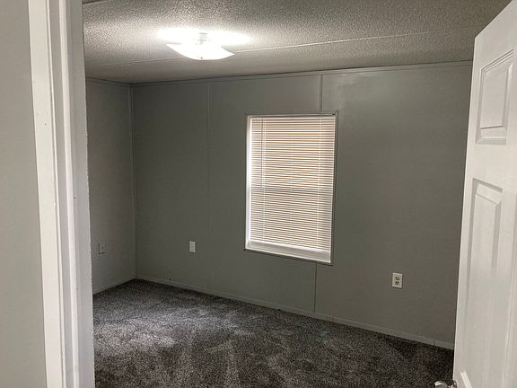 4th image of 817 Nottinghame Ln