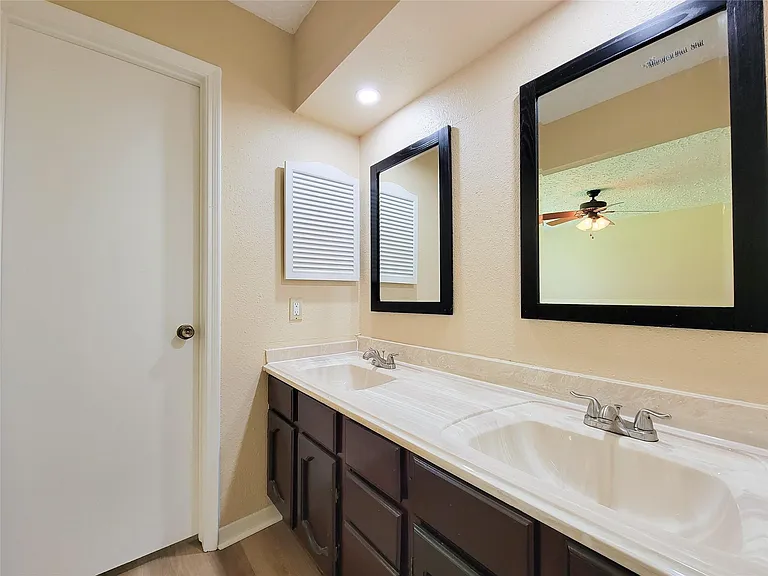 2118 Steamboat Run — Photo 18