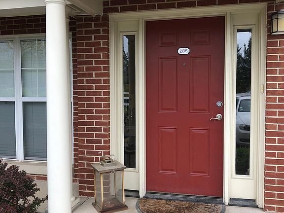 3rd image of 2618 McKnight Crossing Ct