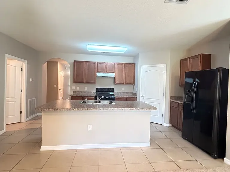 4117 Sophia Blvd — Photo 14
