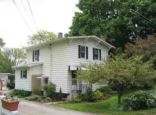 942 County Route 25, Stuyvesant, NY 12173