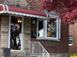 7434 Belden St, Philadelphia, PA 19111