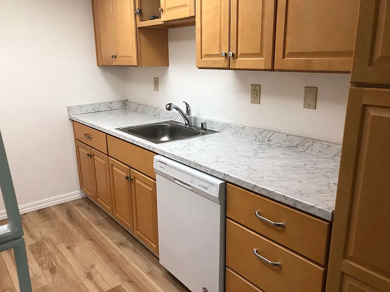 1350 Kenwal Rd #4 — Photo 7