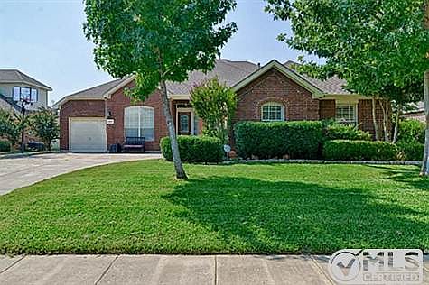 1st image of 1102 Tanglewood Dr