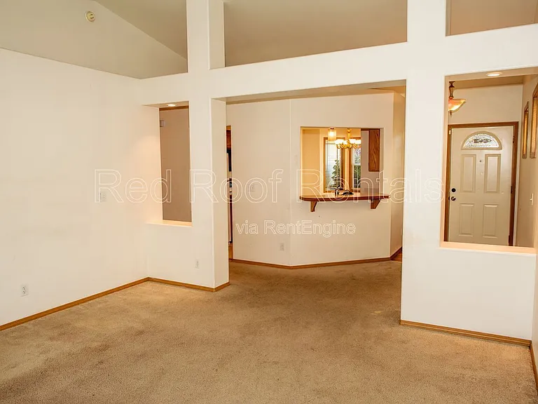 2402 177th Street Ct E — Photo 7