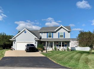 8625 Keri Ct, Franksville, WI 53126