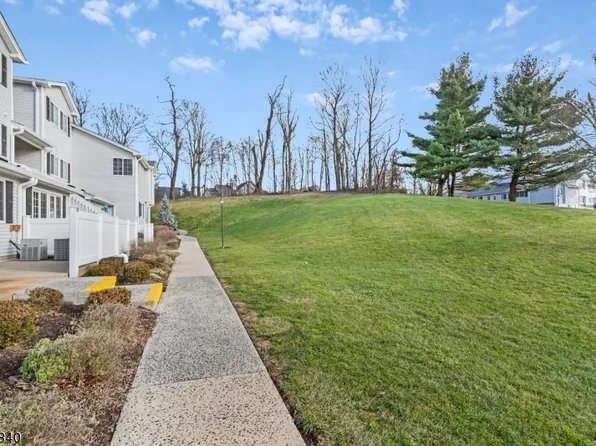 32 PARKSIDE ROAD, Bedminster Twp., NJ 07921