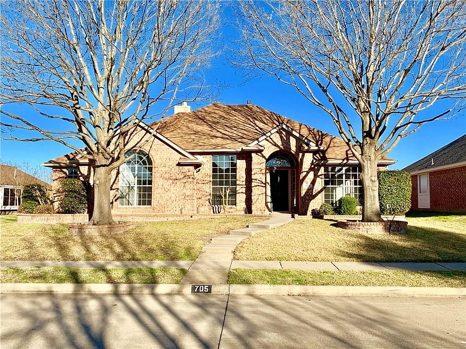 1st image of 705 Big Horn Ct
