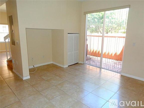 2nd image of 2223 Clipper Pl