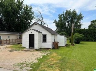 106 Ash St, Lakeside, IA 50588