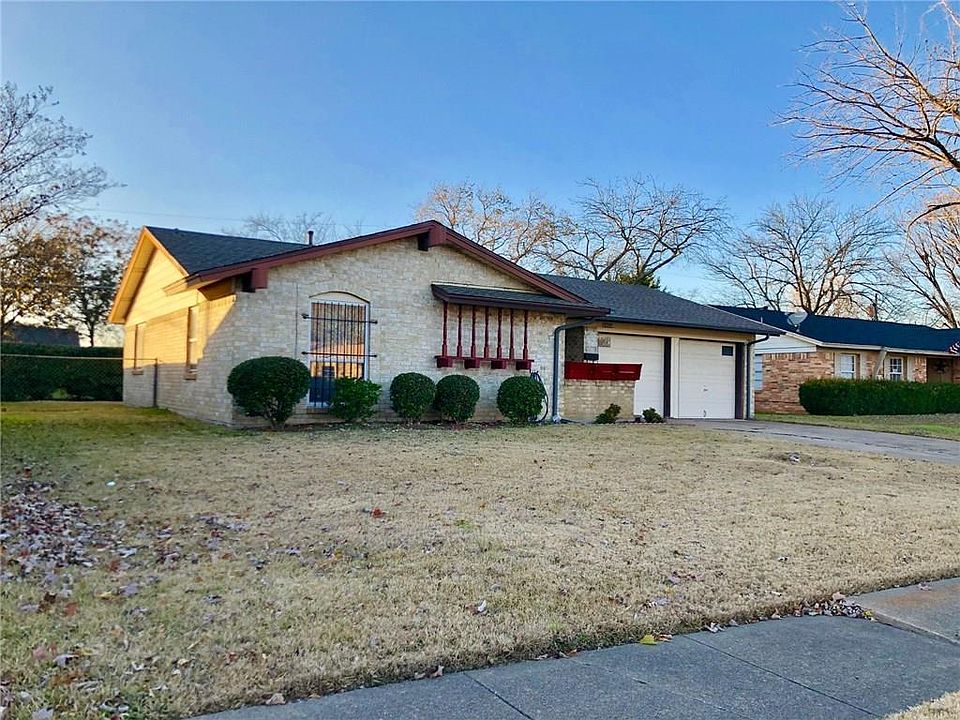 1st image of 2935 Bamboo St