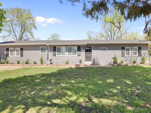 17W472 Butterfield Rd