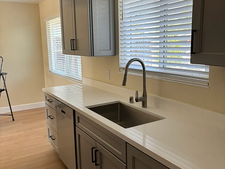 1132 Santa Barbara Way — Photo 11