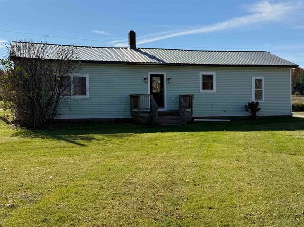 68 South Main Street, Whiting, VT 05778