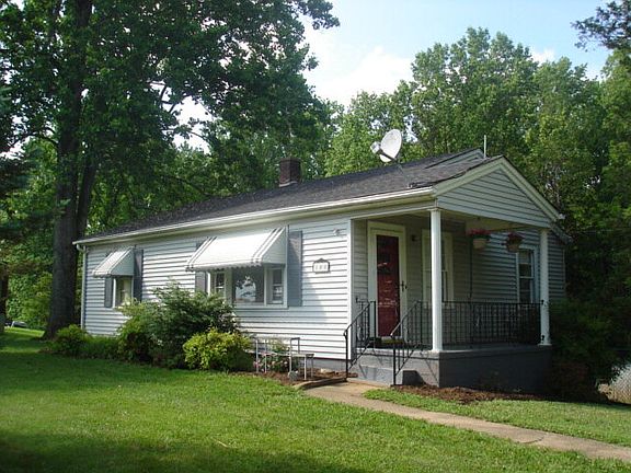 2nd image of 100 Washburn Dr