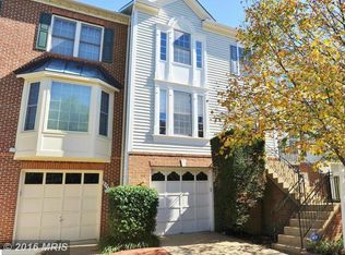 6349 Simmer Cir, Springfield, VA 22150