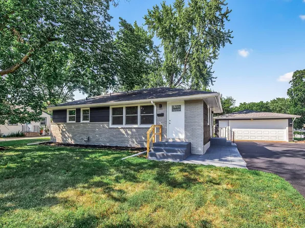 3700 72nd Ave N, Brooklyn Center, MN 55429
