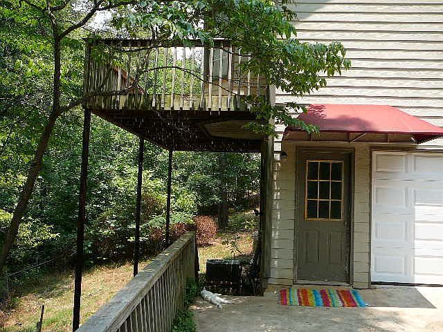 2nd image of 6619 Oak Farm Dr