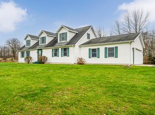 5826 Union Rd, Eau Claire, MI 49111