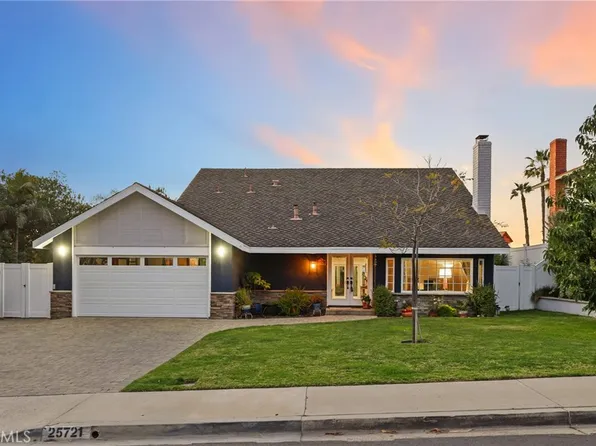 25721 Cervantes Ln, Mission Viejo, CA 92691