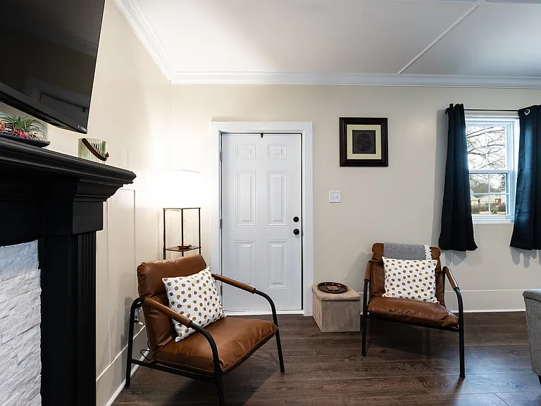 701 Elizabeth Ave — Photo 16