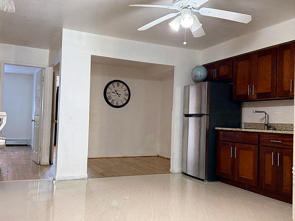 2nd image of 10819 47th Ave #1