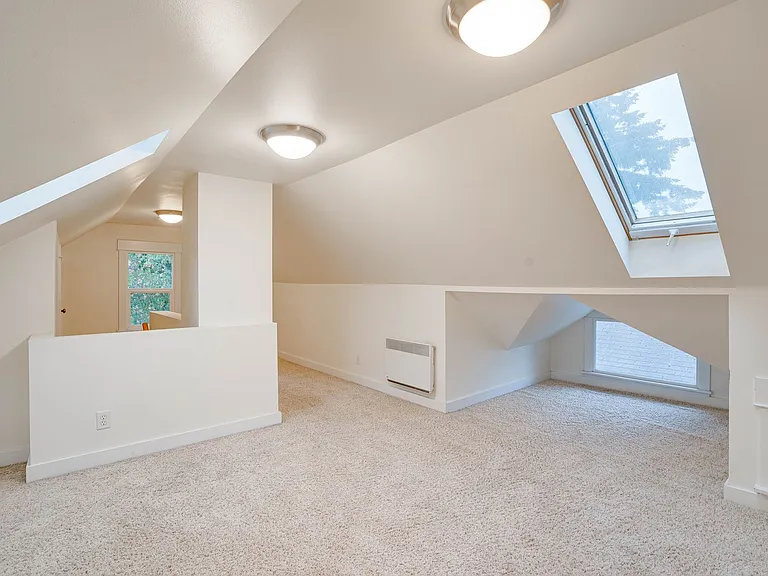6520 21st Ave NW — Photo 11