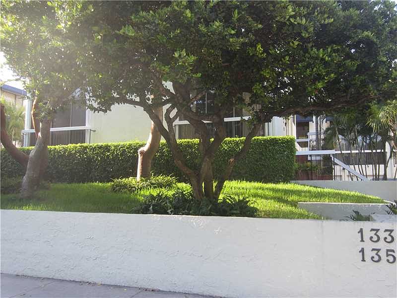 1st image of 133 E Enid Dr #17