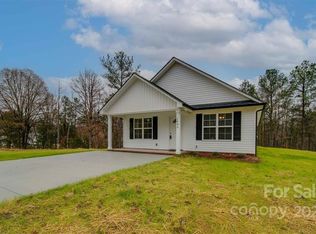 1406 Independence Sq, Kannapolis, NC 28081