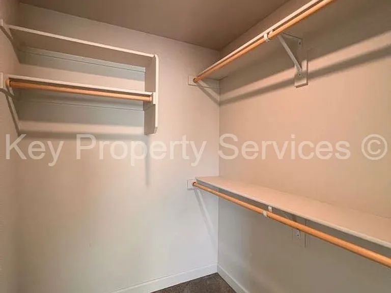 180 Loganberry Ct — Photo 19